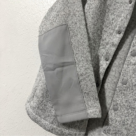 Old Navy Sweater-Fleece Hybrid Shacket for Boys Size Small (6-7) Snap Button NWT - Picture 4 of 8